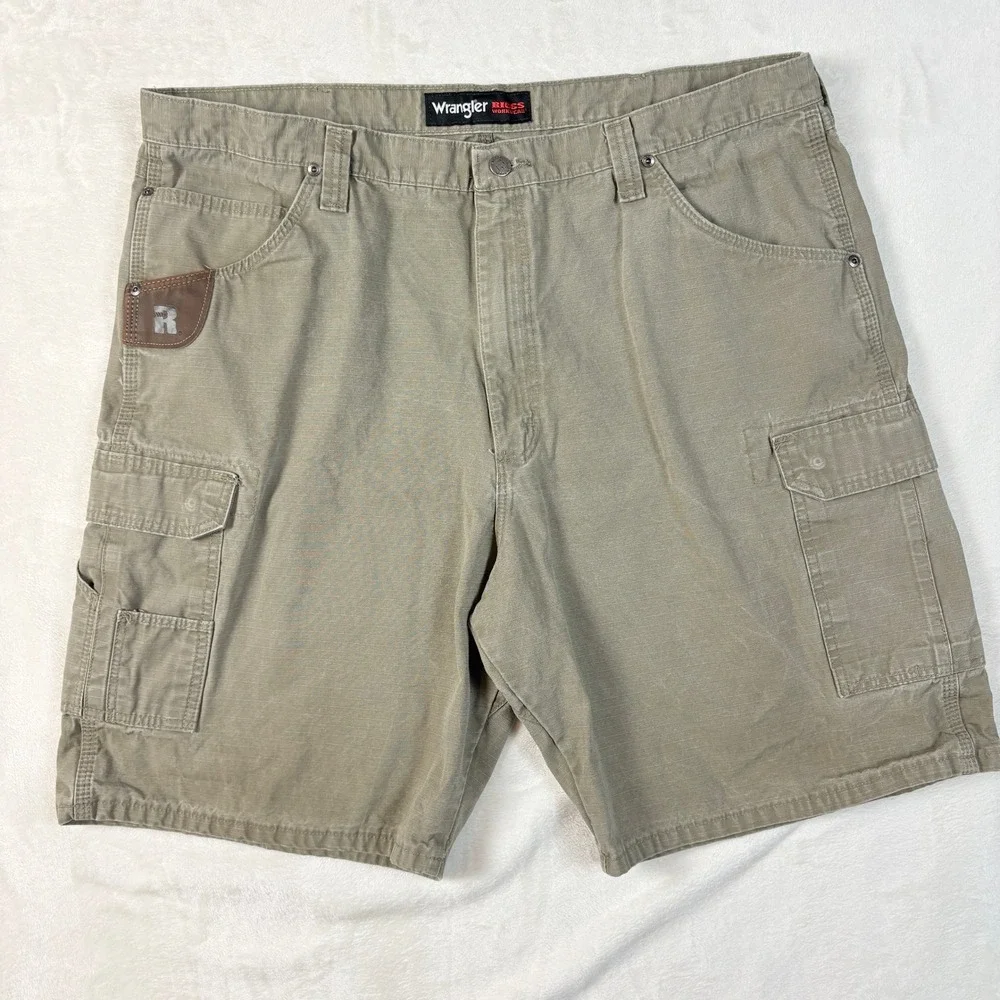 Wrangler Riggs Workwear Cargo Shorts Mens‎ 42 Khaki Good Ripstop Utility